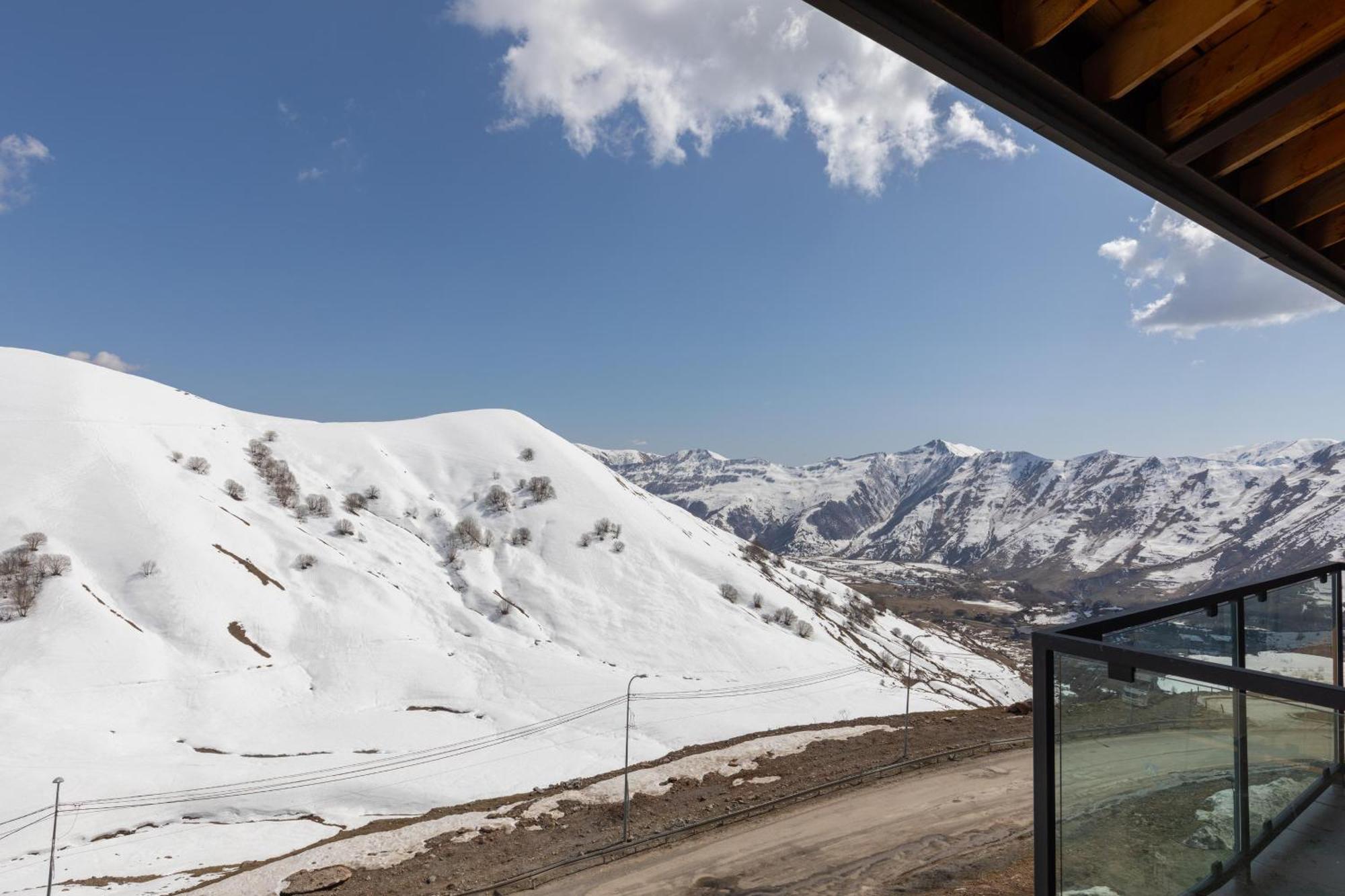 Four Seasons - New Gudauri Lejlighedshotel Eksteriør billede
